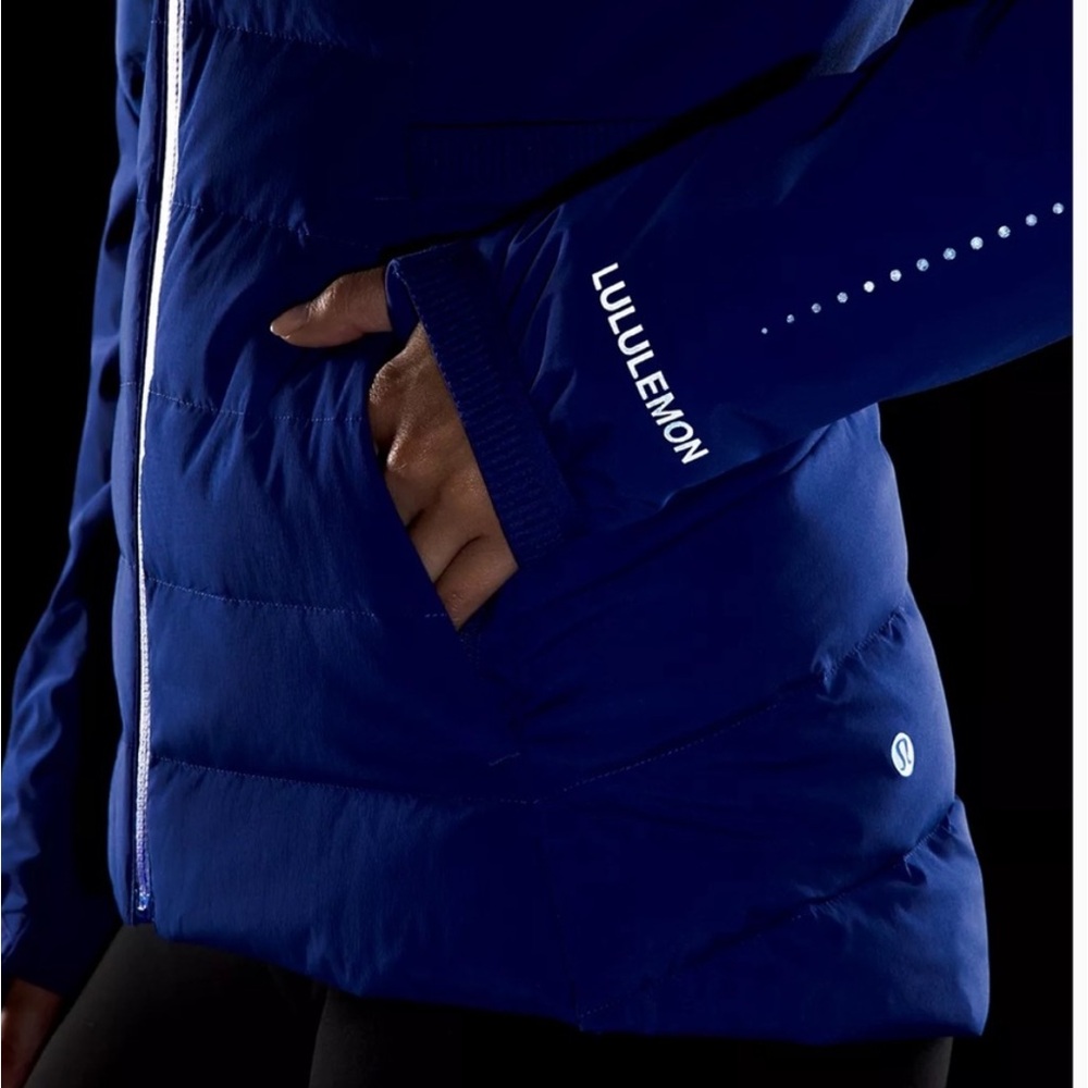 Lululemon Down For It All Jacket* Detachable Hood* Psychic color, size 6